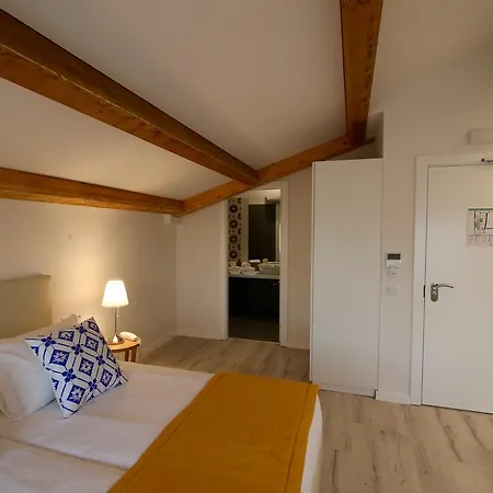 Szálloda Riverside Alfama 3*