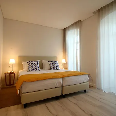 Riverside Alfama Отель Лиссабон